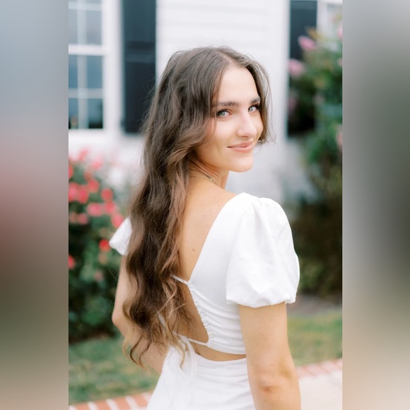 Lulus White Jumpsuit NWT - Picture 8 of 14